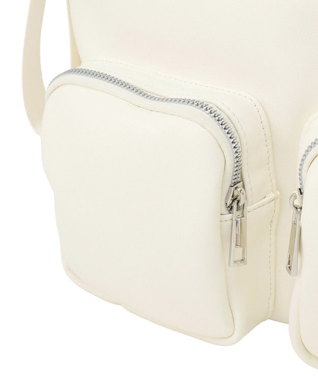 earth music&ecology Wポケット3WAYショルダーバッグ Ivory