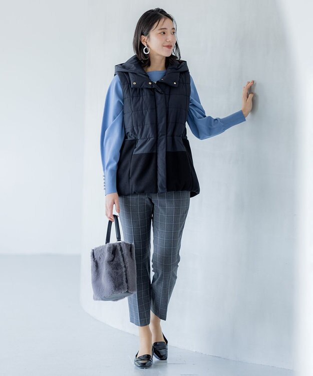 組曲 【中綿・軽羽織】フード付きパディングベスト ブラック系