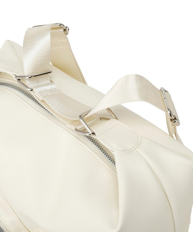 earth music&ecology Wポケット3WAYショルダーバッグ Ivory