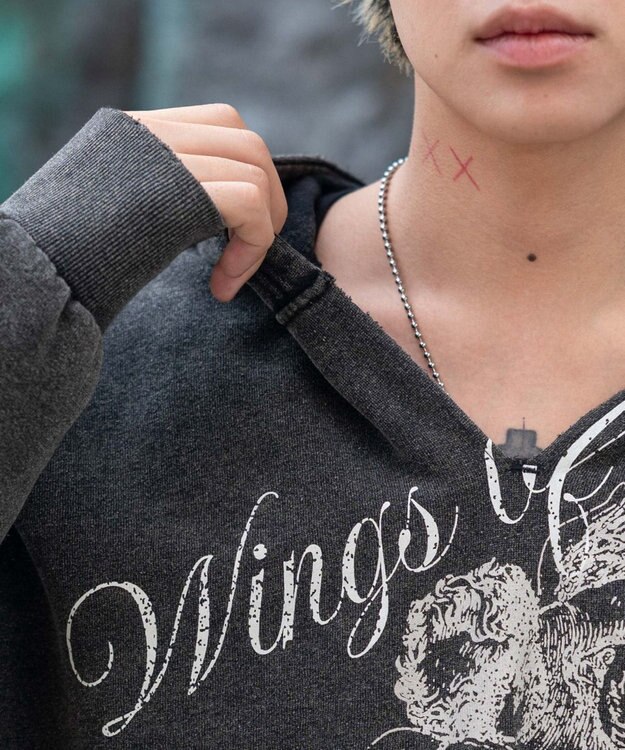 WEGO 【ユニセックス着用ITEM】ヴィンテージグラフィックキーネックプルパーカー ブラックその他