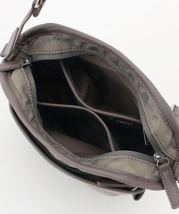 Y'SACCS Polka Dots　パイピングポケットポシェット グレージュ