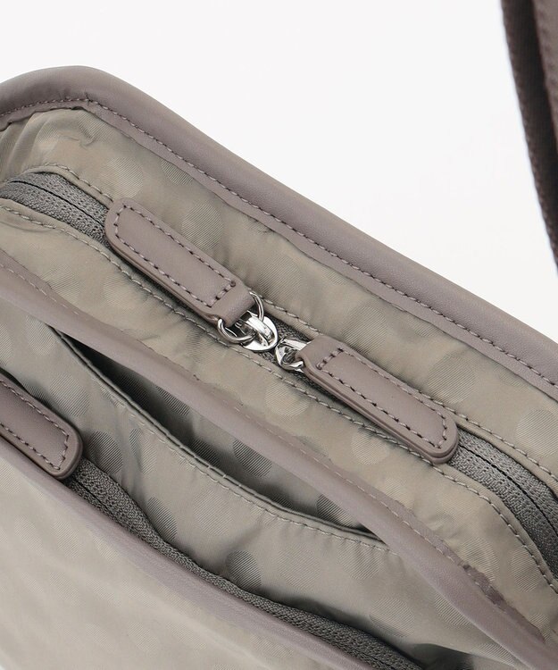 Y'SACCS Polka Dots　パイピングポケットポシェット グレージュ