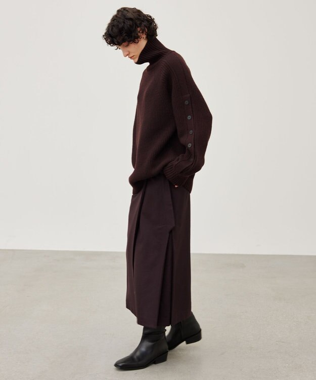 BEIGE， 【洗える】LEADER / ボタンディティールハイネックトップス Bordeaux