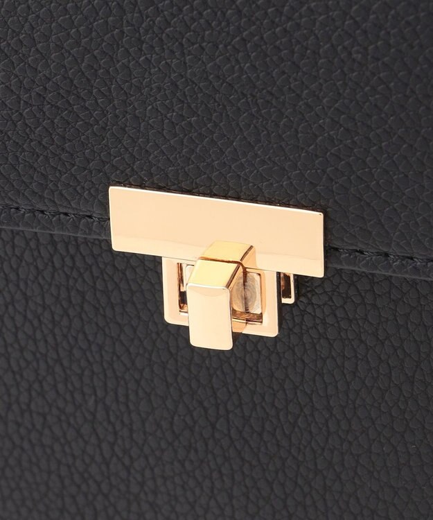 LA BAGAGERIE フロント金具デイリーリュック ブラック