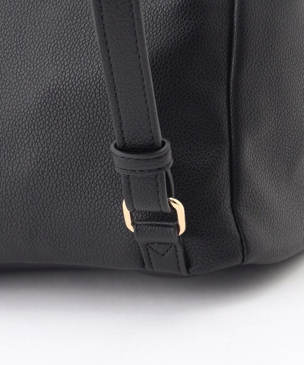 LA BAGAGERIE フロント金具デイリーリュック ブラック