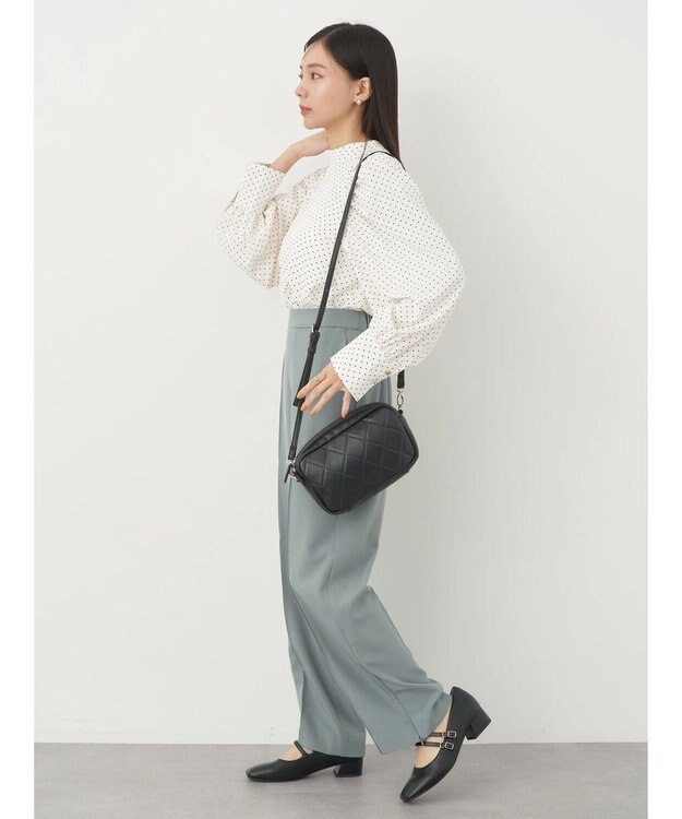 earth music&ecology ラグランギャザースリーブブラウス Dot