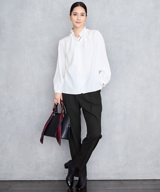 自由区 【カタログ掲載】【MILOS】レザーポケット バッグ ブラック