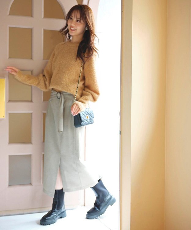 Feroux 【洗える】ブークレー ラグランニット キャメル系