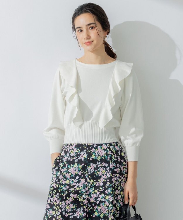 組曲 【洗える】Elenaラッフル ニット アイボリー系