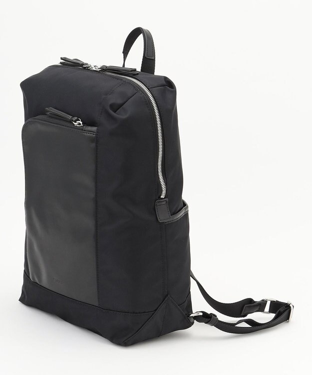 Y'SACCS ナイロン×リサイクルレザー　コンビマルチリュック ブラック