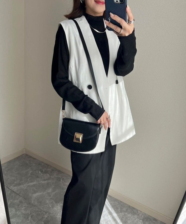 Green Parks AnriettMusee ネック切替デザインベスト Off White