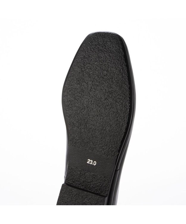 ing <ing>【サスティナブルシリーズ】Vカットフラットパンプス ブラック