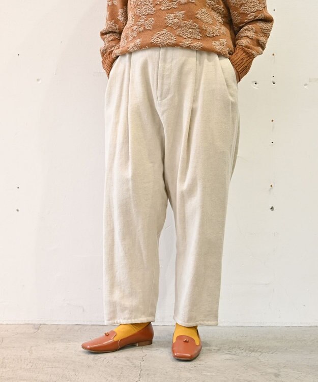 muuc リネンウールのスラックスパンツ ベージュ