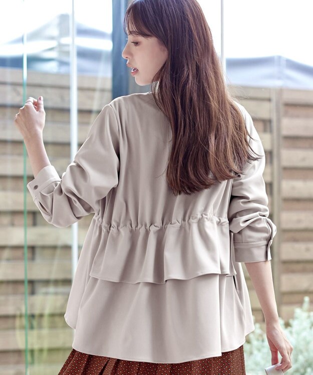 Tiaclasse L 【洗える】バックドロストフリルブルゾン グレージュ