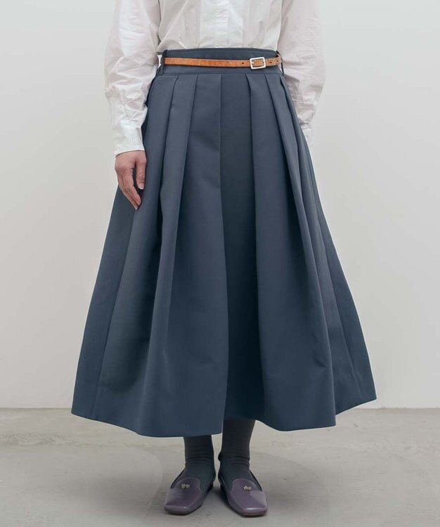 トリプルクロス タックフレアスカート｜軽くてふっくらした三重織り