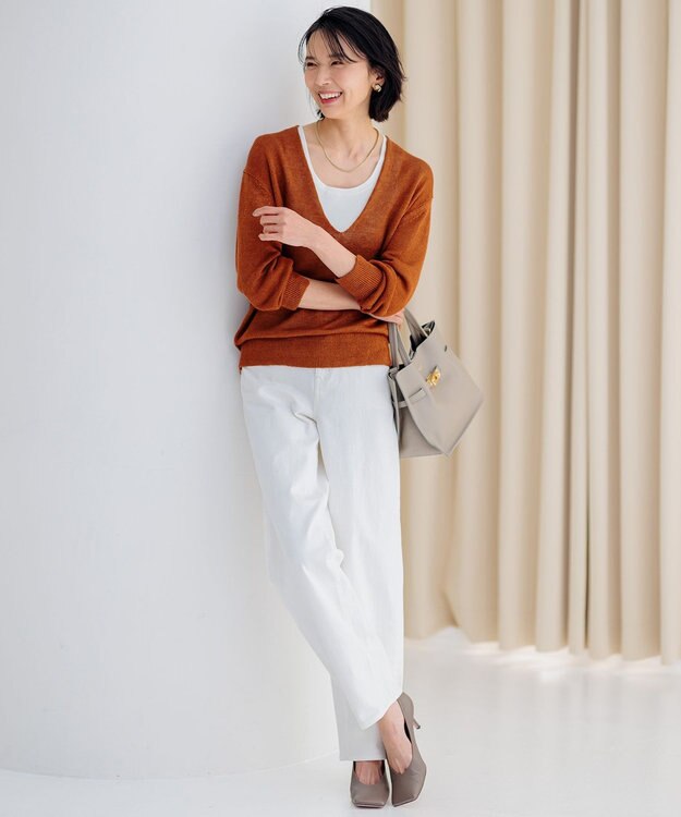 23区 S 【CLASSY.6月号掲載/洗える】ピュアリネンバルキー Vネックニット キャメル系