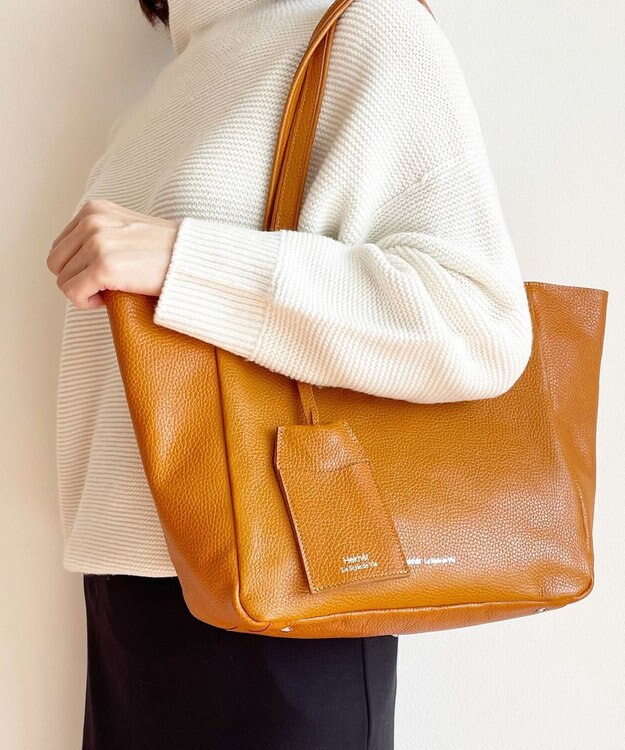 Hekhèr Le Style de Vie 【日本製 / A4サイズ対応/セレモニーにも】シュリンクレザー トートバッグ キャメル