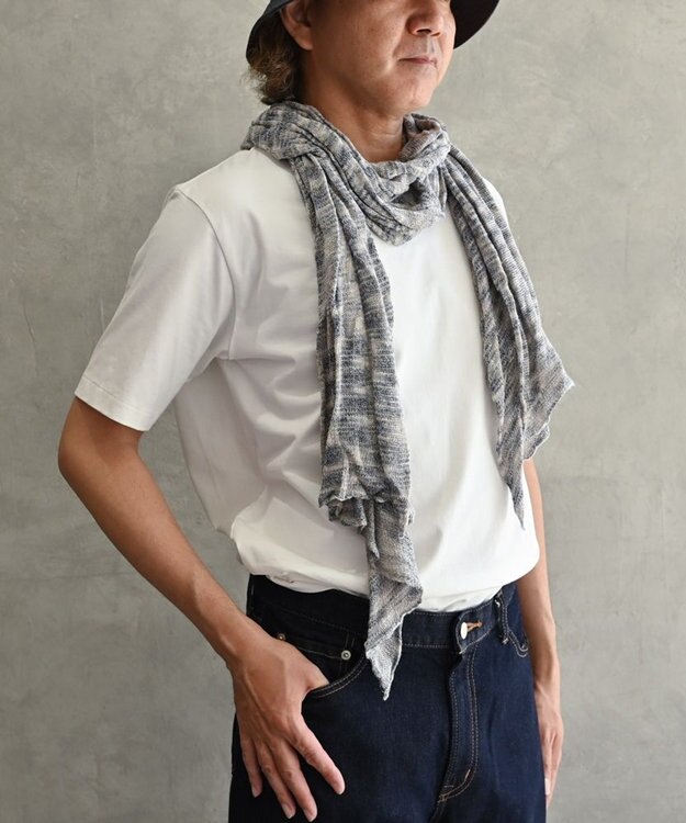 AND WOOL 〈上質な素材と手仕事から生まれた優しいニット〉シルクリネンのストール グレーカスリ