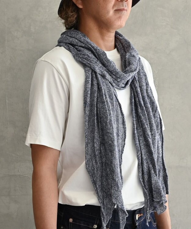AND WOOL 〈上質な素材と手仕事から生まれた優しいニット〉シルクリネンのストール ネイビーモク
