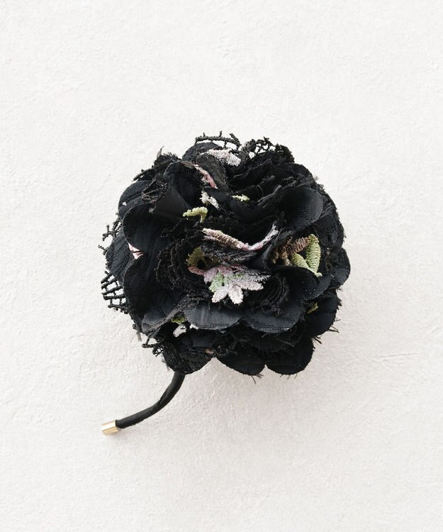 TOCCA 【アップサイクルコサージュ付き・美香＆Lovécoコラボ・数量限定・A4サイズ対応】FLOWER IN HEART BAG バッグ ブラック×カーネーション