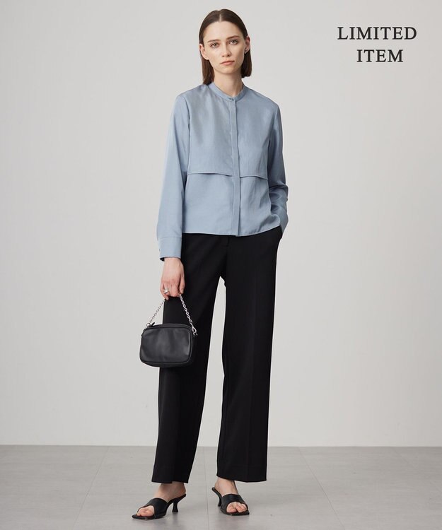 ICB 【WEB限定・洗える】シルキーツイル  クロップドシャツ ブルー系