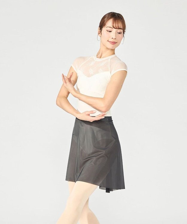 Chacott ハイネックレオタード オフホワイト