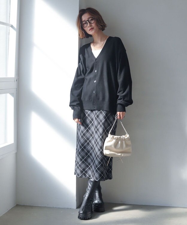 WEGO 【WEB限定/2025年秋冬新作//洗濯可/MLサイズ展開/ユニセックス着用ITEM】ドロップショルダーカーディガン ブラック