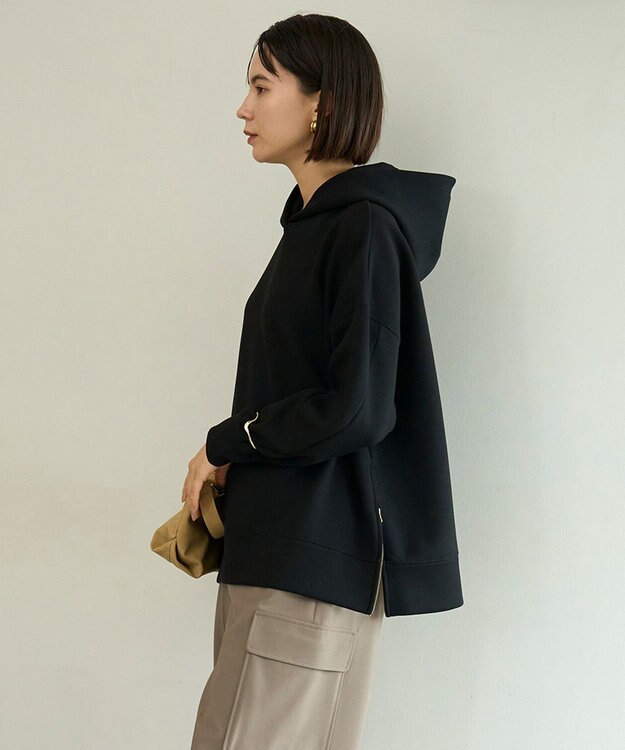 UNFILO カーブバングル ゴールド