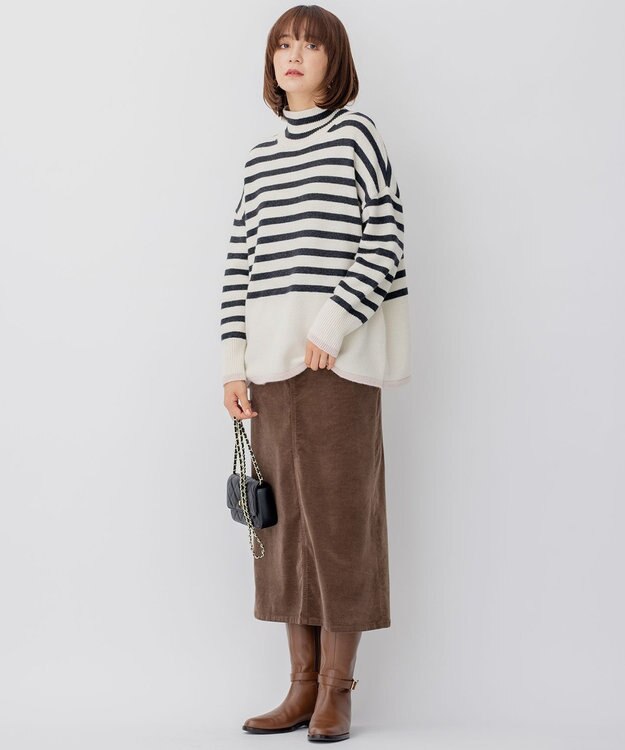 23区 【CLASSY.1月号掲載】ウールナイロン ボーダー ハイネック ニット アイボリーボーダー