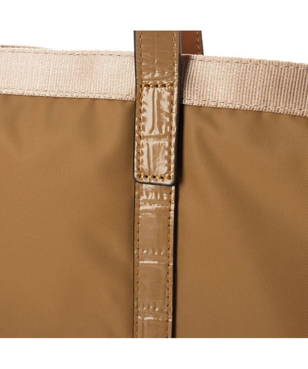 LA BAGAGERIE 【エコユース】ナイロン×型押しエナメル　2WAYA4トート ベージュ