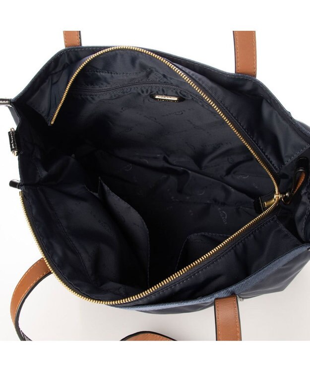 LA BAGAGERIE 【エコユース】ナイロン×型押しエナメル　2WAYA4トート ネイビー