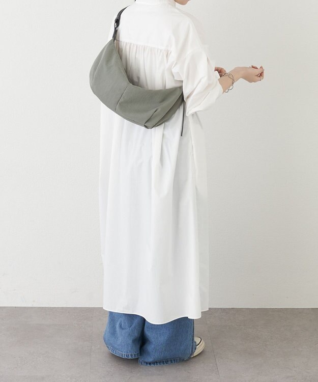 russet ナイロンバナナボディバッグ(CE-1710) Olive