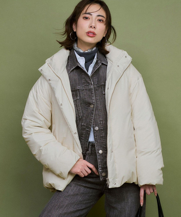 23区 【WEB&一部店舗限定】ステッチレス フーデット ダウン