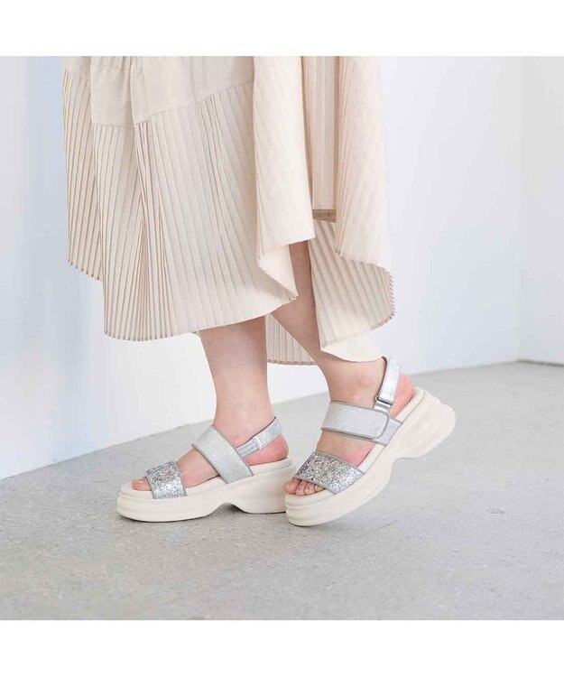 MODE ET JACOMO <MODE ET JACOMO>ボリュームソールグリッターサンダル シルバーメタリック