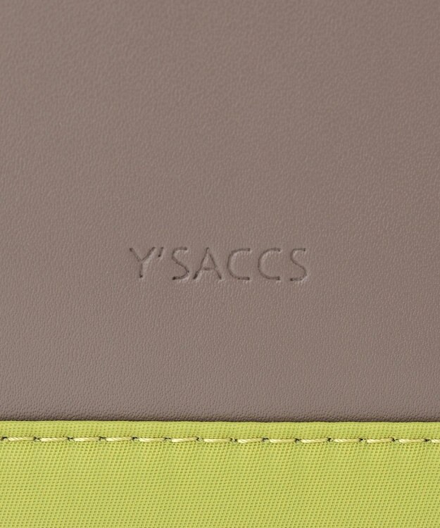Y'SACCS ナイロン×リサイクルレザー　コンビマルチトート ライトグリーン