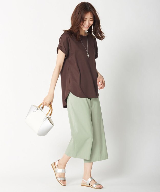 J.PRESS LADIES 【シワになりにくい】コットンフィッティーシャーク ワイドパンツ ライトグリーン系