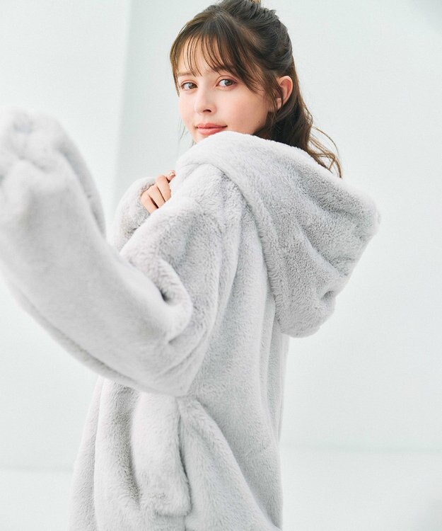 Feroux フード付きフェイクファー パーカー ライトグレー系