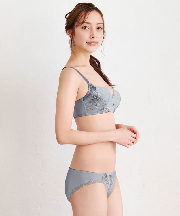 WACOAL ブラジャー 【リボンブラ 脇すっきり】 脇高設計 着やせシルエット 動いても谷間キープ Gカップまで対応 大きいサイズ レディース BXB443 /ワコール サックス