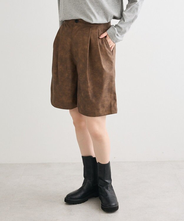 Green Parks レザーライクショートパンツ Brown