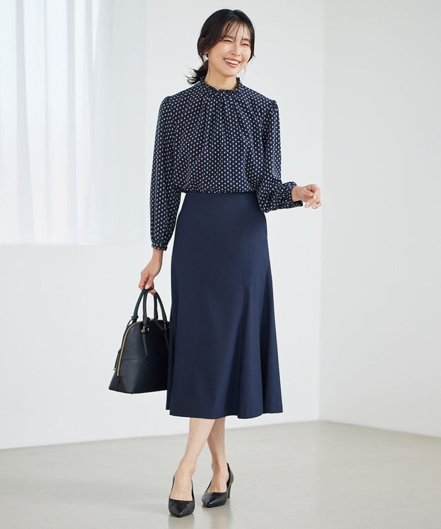 23区 L 【洗える】ジオメトリックパターン フリル ブラウス ネイビー系