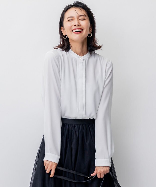 23区 【洗える】バックサテンアムンゼン ブラウス ホワイト系