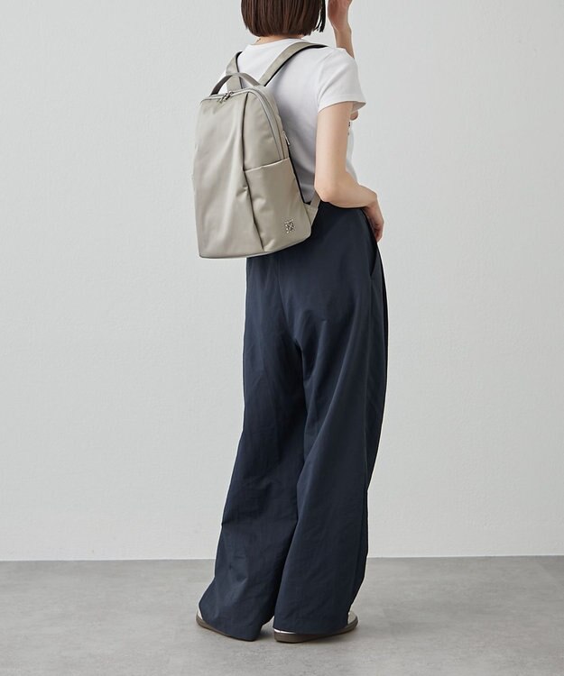 russet ＜背面メッシュ仕様＞クラウズナイロンリュックサック(CE-1499) Gray