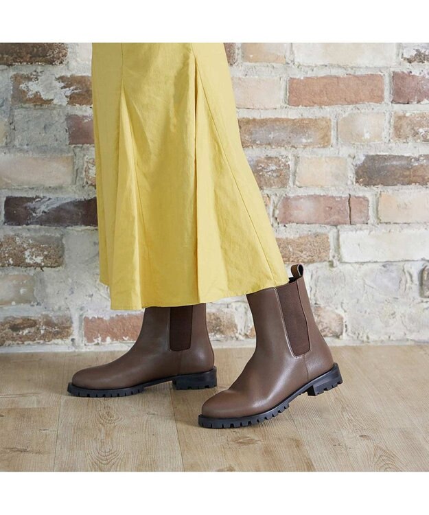 ing <ing>【サスティナブルシリーズ】タンクソールサイドゴアブーツ ブラウン