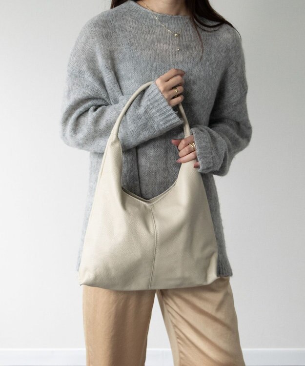 INTER-CHAUSSURES 【ANDREA CARDONE】シュリンクレザーショルダーバッグ オフホワイト