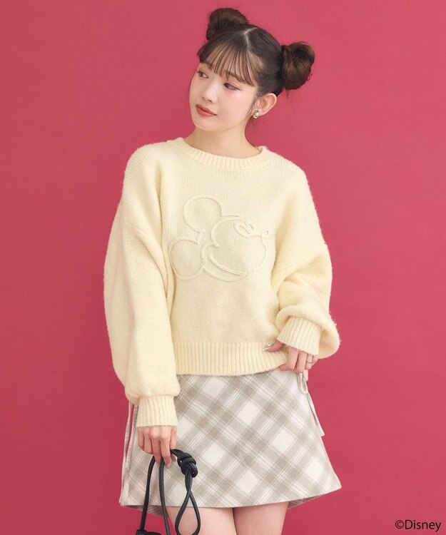 earth music&ecology Disney/ミッキーコード刺繍ニットプルオーバー アイボリー