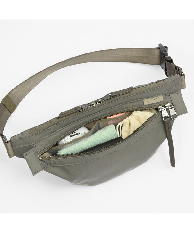 ACE BAGS & LUGGAGE W&.Day/Night キルッコ ボディバッグ 19142 ダブルアンドデイナイト ウォームグレー