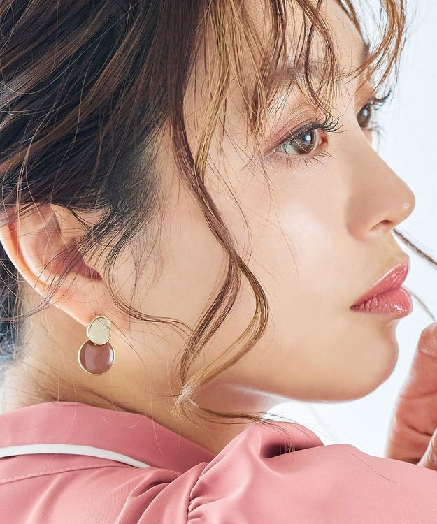 Tiaclasse 2トーンピアス オフホワイト×ピンク