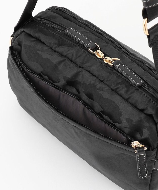 LA BAGAGERIE カモフラジャカード はっ水ショルダー ブラック