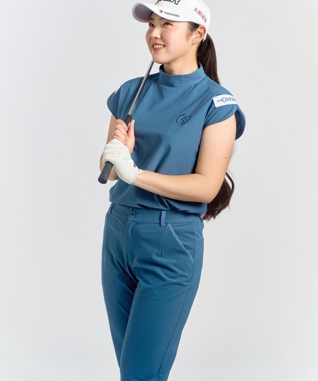 23区GOLF 《追加生産/新色登場》【WOMEN】機能に優れた新素材「AIR TOOL」モックネック ベージュ系
