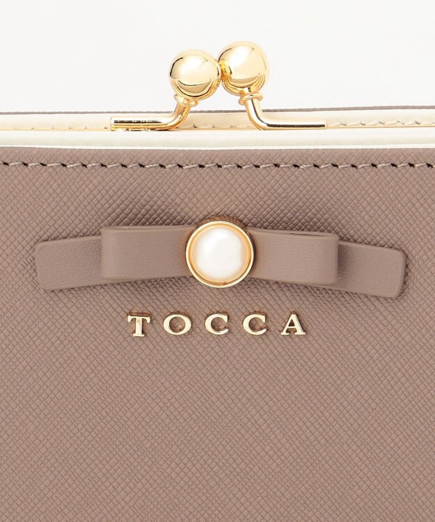 TOCCA 【新色ブルー登場】PEARL KNOT BIFOLDWALLET 財布 ベージュ系